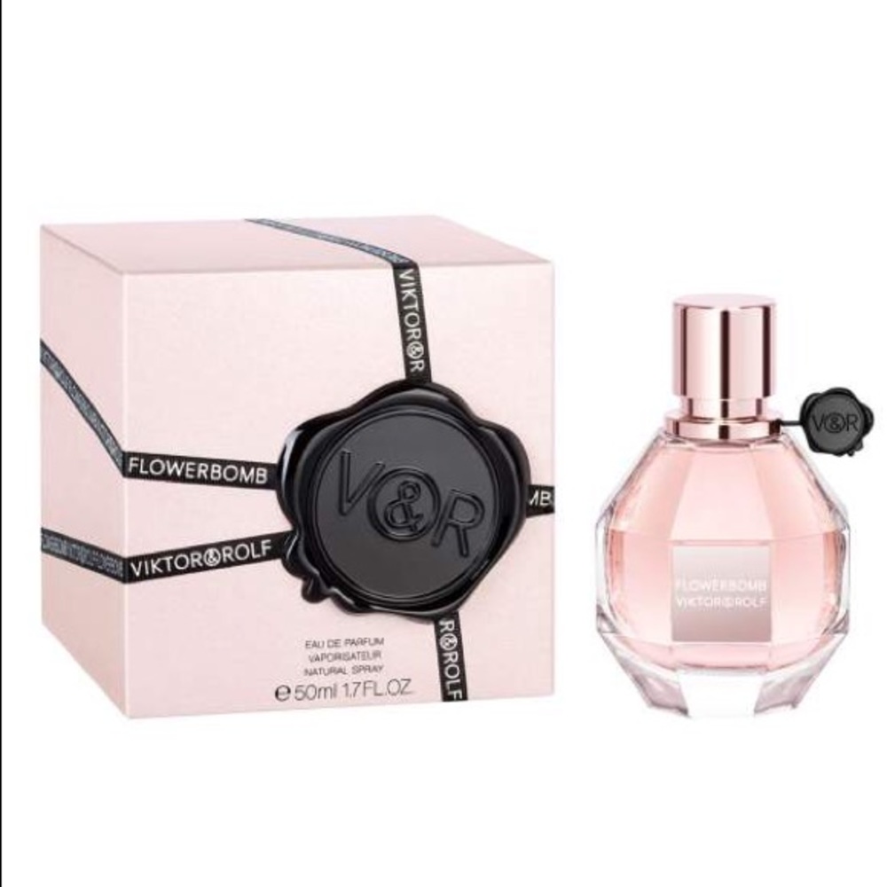 Viktor Rolf Flowerbomb Perfume
